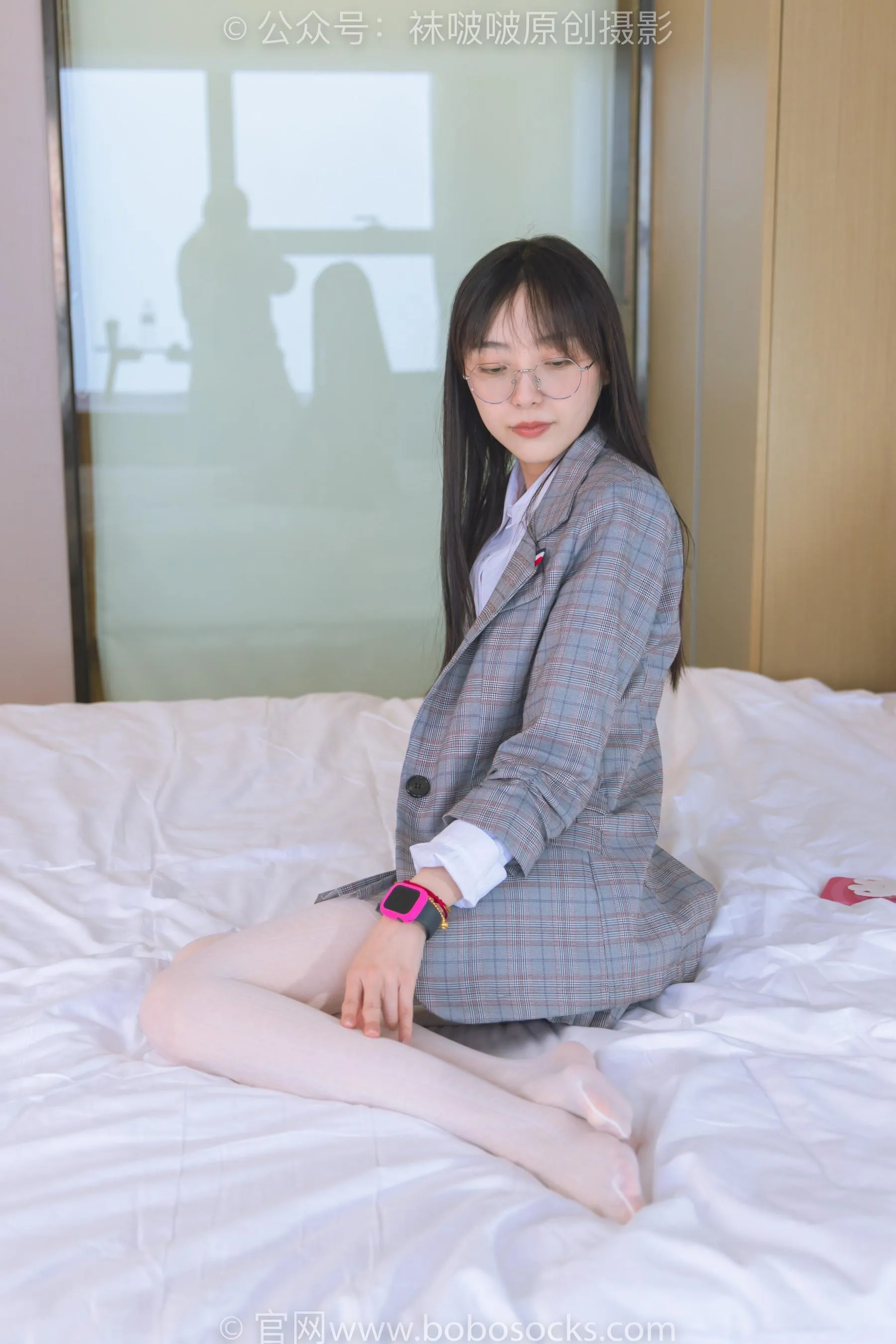 [BoBoSocks袜啵啵]NO.202 稚予-皮鞋、白色蕾丝丝袜、ol风 [87P]插图3